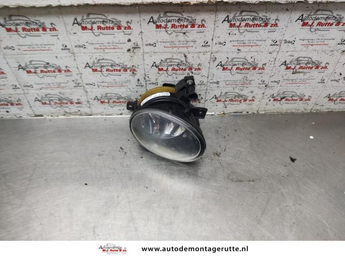 Gebruikte Mistlamp links-voor Volkswagen Golf O192550