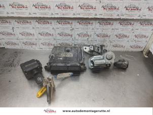 O192563 Gebruikte kontaktslot + computer Mercedes Sprinter