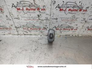 O192564 Gebruikte schakelaar koplamp ihv Mercedes Sprinter