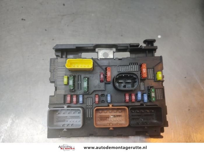 Gebruikte Zekeringkast Citroen C2 O192588