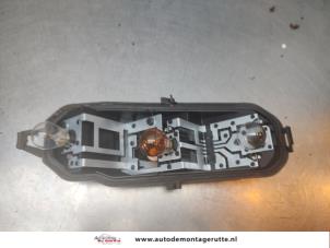 O192592 Gebruikte achterlicht printplaat links Renault Twingo