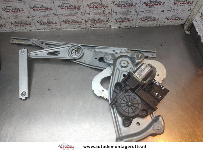 Gebruikte Ruitmechaniek 4Deurs rechts-voor Renault Grand Scenic O192602