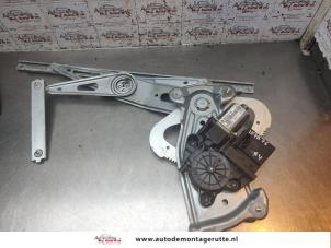 O192602 Gebruikte ruitmechaniek 4deurs rechts-voor Renault Grand Scenic