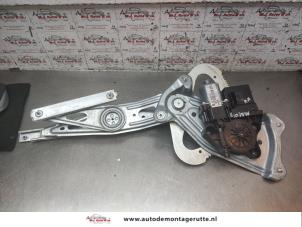 O192606 Gebruikte ruitmechaniek 4deurs rechts-achter Renault Grand Scenic