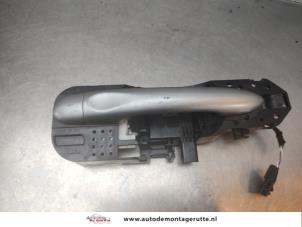 O192609 Gebruikte portiergreep 4deurs rechts-voor Renault Grand Scenic