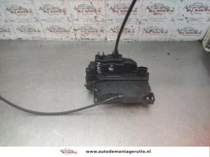 O192612 Gebruikte slotmechaniek portier 4deurs rechts-voor Renault Grand Scenic