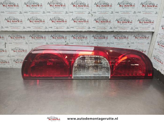 Gebruikte Achterlicht links Fiat Doblo O192631