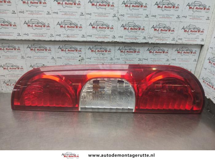 Gebruikte Achterlicht rechts Fiat Doblo O192632
