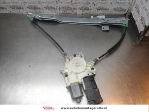 O192649 Gebruikte ruitmechaniek 4deurs rechts-voor Peugeot 407