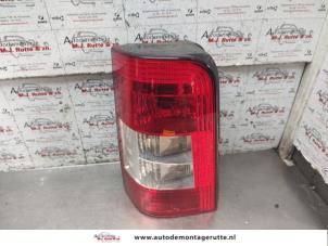 O192700 Gebruikte achterlicht links Citroen Berlingo