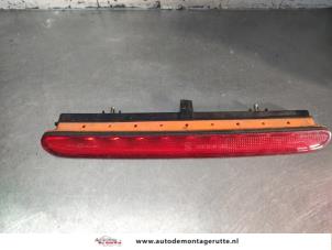 O192704 Gebruikte remlicht extra midden Peugeot 206