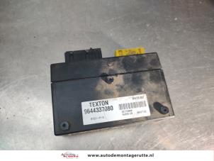 O192706 Gebruikte computer cabriokap Peugeot 206
