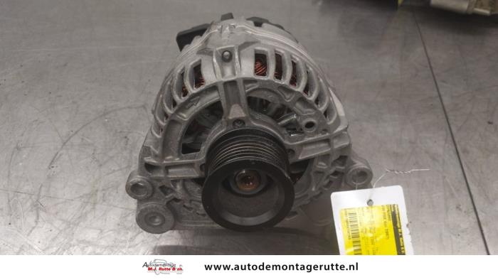 Gebruikte Dynamo Volkswagen Fox O192746