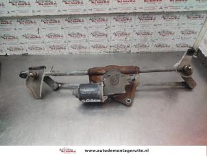 O192760 Gebruikte ruitenwismotor+mechaniek Toyota Rav-4