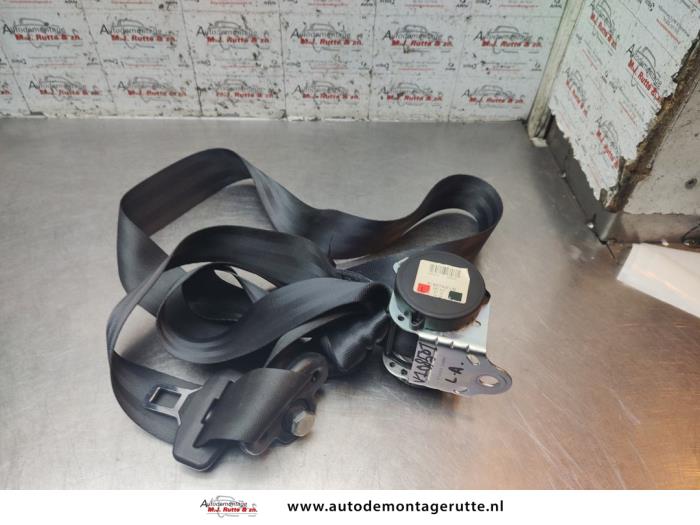 Gebruikte Veiligheidsgordel links-achter Mitsubishi Colt O192766