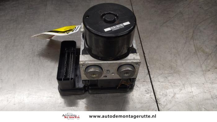 Gebruikte ABS Pomp Volvo C30 O192787