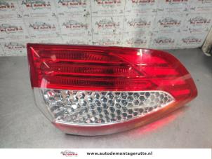 O192798 Gebruikte achterlicht links Ford Mondeo