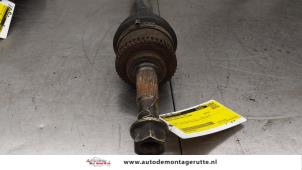 O192819 Gebruikte cardanas rechts-voor (vwa) Nissan Almera Tino