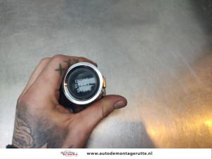 O192910 Gebruikte start/stop schakelaar Toyota Corolla Verso
