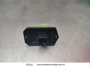 O192911 Gebruikte kachel weerstand Toyota Corolla Verso