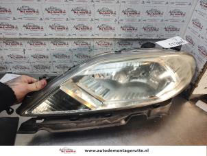 O192917 Gebruikte linker koplamp Honda FR-V