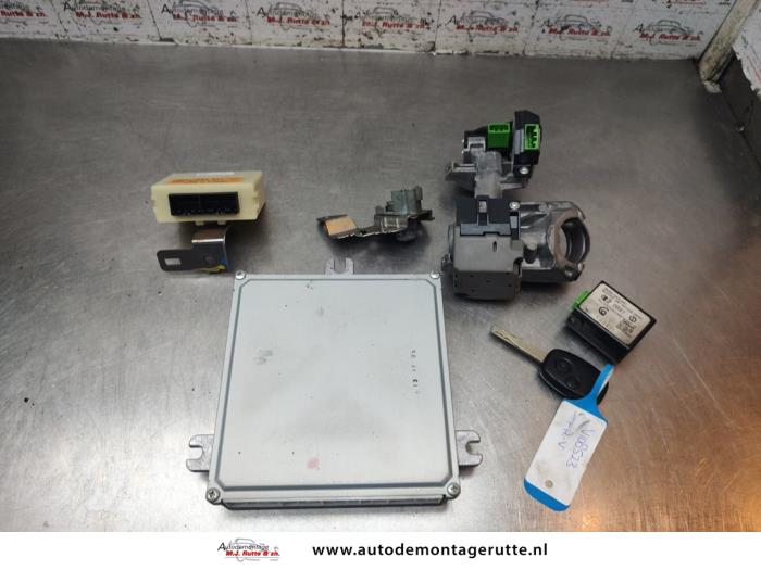 Gebruikte Kontaktslot + computer Honda FR-V O192919
