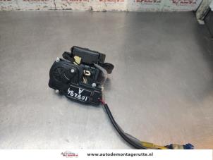 O192930 Gebruikte achterklep slotmechaniek Toyota Corolla Verso