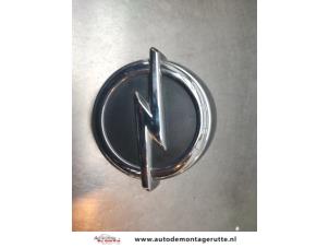 O192965 Gebruikte schakelaar achterklep Opel Corsa