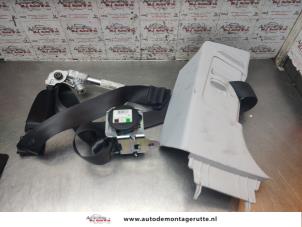 O192976 Gebruikte veiligheidsgordel links-voor Opel Corsa