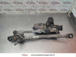 O193010 Gebruikte ruitenwismotor+mechaniek Toyota Aygo