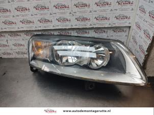 O193033 Gebruikte rechter koplamp Audi A6