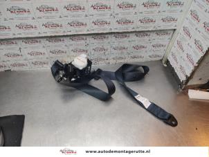 O193109 Gebruikte veiligheidsgordel links-voor Suzuki Alto