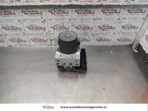 O193128 Gebruikte abs pomp Honda FR-V