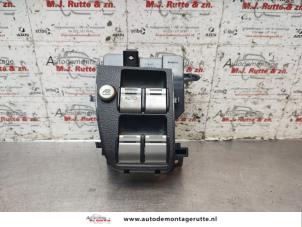 O193136 Gebruikte schakelblok ruiten Honda FR-V