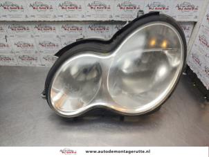 O193184 Gebruikte linker koplamp Mercedes C-Klasse