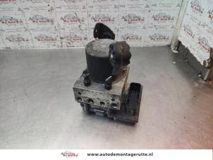 O193203 Gebruikte abs pomp Fiat Punto