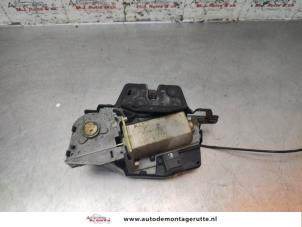 O193215 Gebruikte slotmechaniek achterklep BMW X5