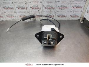 O193238 Gebruikte slotmechaniek achterklep Honda FR-V