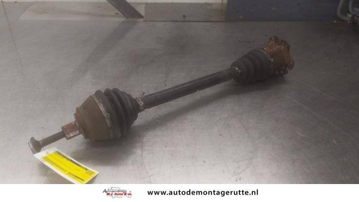 Gebruikte Steekas links-voor Audi A6 O193289