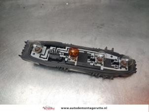 O193305 Gebruikte printplaat achterlicht links Citroen C3