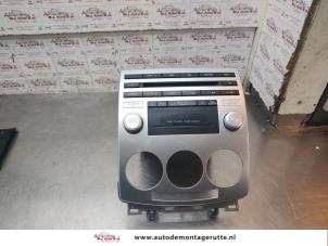 O193386 Gebruikte radio cd speler Mazda 5.