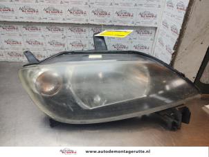 O193389 Gebruikte koplamp rechts Mazda 2.