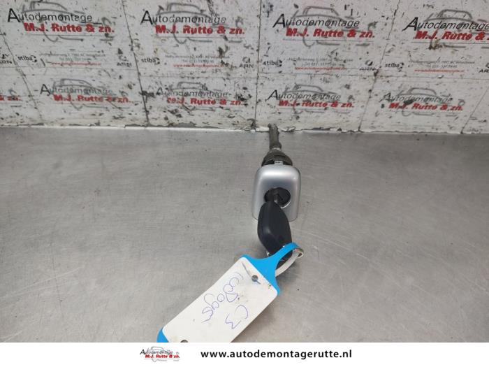 Gebruikte Portierslot Cilinder links Citroen C3 O193446