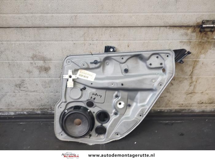 Gebruikte Raammechaniek 4Deurs rechts-achter Volkswagen Golf O193489