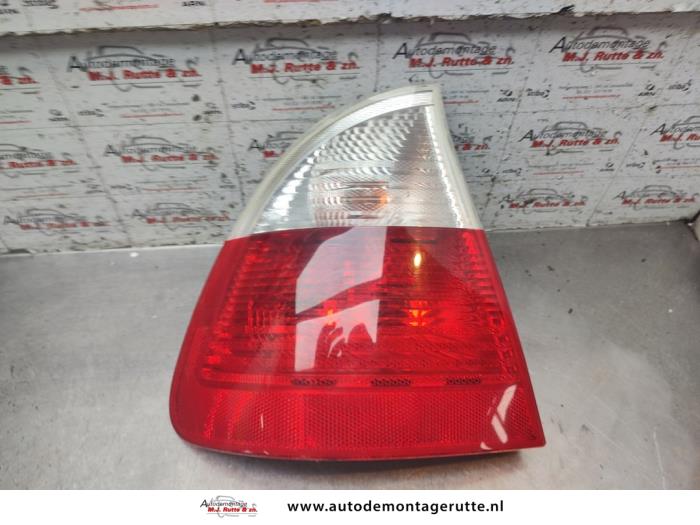 Gebruikte Achterlicht links BMW 3-Serie O193544