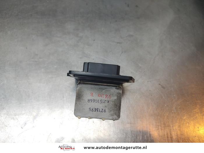Gebruikte Kachel Weerstand Mazda 323F O193568