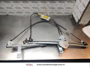 O193571 Gebruikte ruitmechaniek 2deurs links-voor Peugeot 307