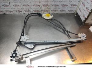 O193577 Gebruikte ruitmechaniek 2deurs rechts-voor Peugeot 307