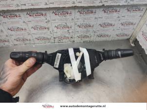 O193585 Gebruikte combischakelaar stuurkolom Nissan NV200