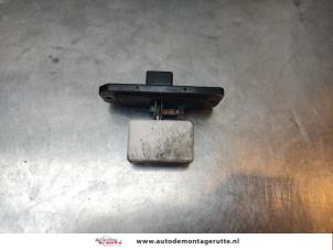 O193669 Gebruikte kachel weerstand Toyota Starlet
